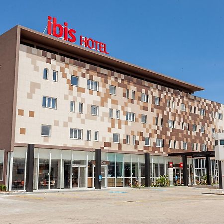 Hotel Ibis Caucaia Porto Do Pecem Exterior foto